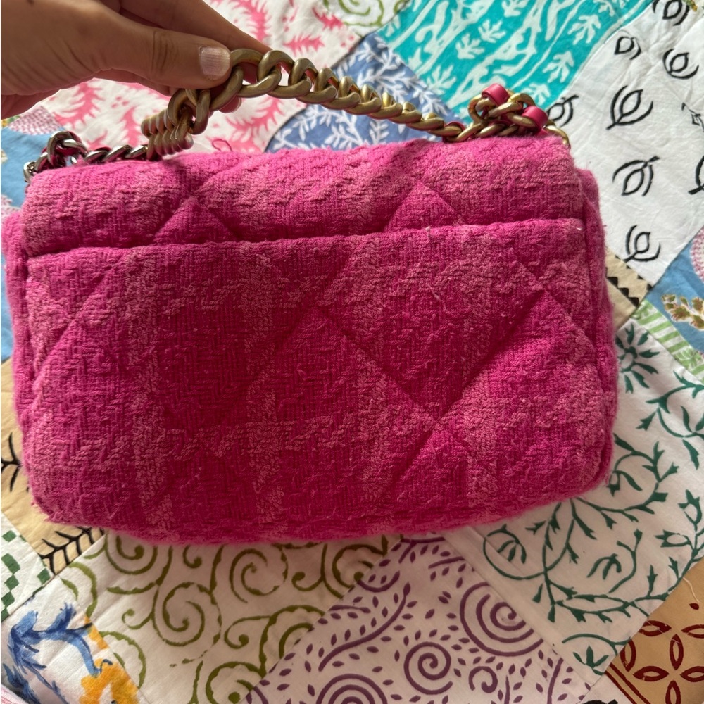 Chanel 19 bag - Picture 3 of 7